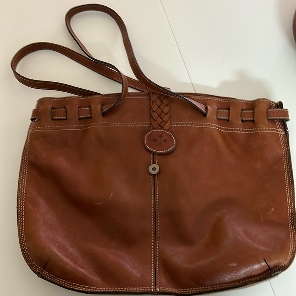 Leather shoulder or laptop bag